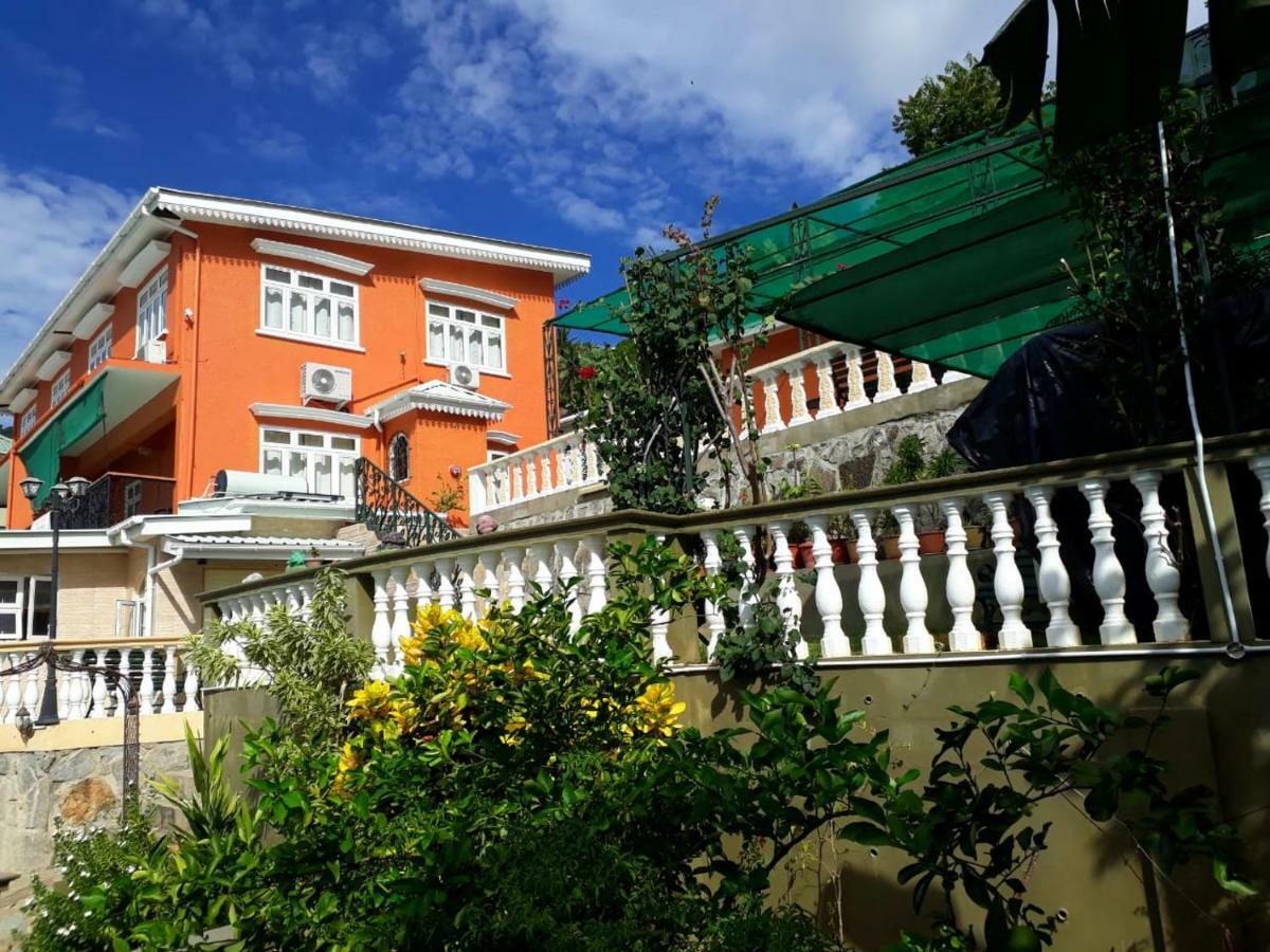 Hibiscus House Seychelles Self Catering Apartment Victoria Exterior photo